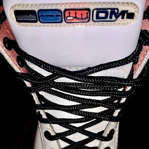 Vintage Dr.  Martens 95668 white boots size 7 made in England flown over.